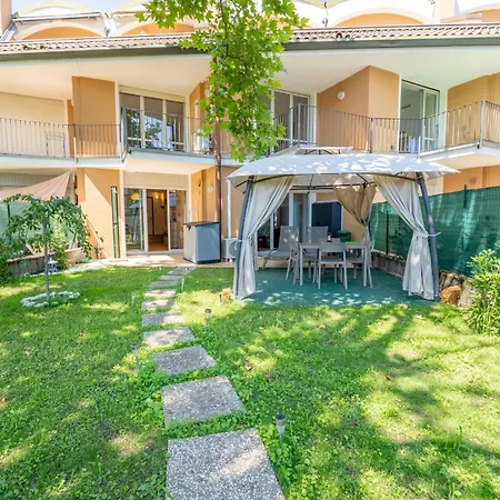 Garden Oasis - Ispra, Maggiore Apartamento *