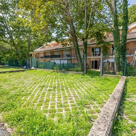 Garden Oasis - Ispra, Maggiore Apartamento